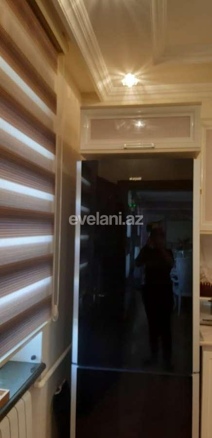 Satılır, köhnə tikili, 5 otaqlı, 142 m², Bakı, Səbail r, Badamdar q.