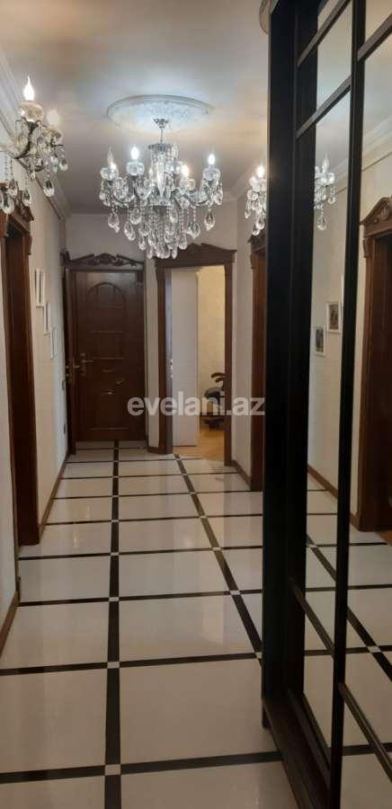Satılır, köhnə tikili, 5 otaqlı, 142 m², Bakı, Səbail r, Badamdar q.