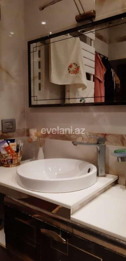 Satılır, köhnə tikili, 5 otaqlı, 142 m², Bakı, Səbail r, Badamdar q.