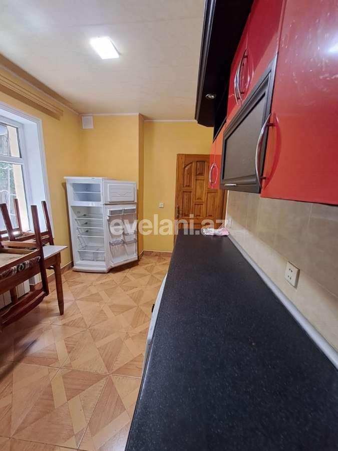 Kirayə verilir, köhnə tikili, 3 otaqlı, 65 m², Bakı, Yasamal r, İnşaatçılar m.