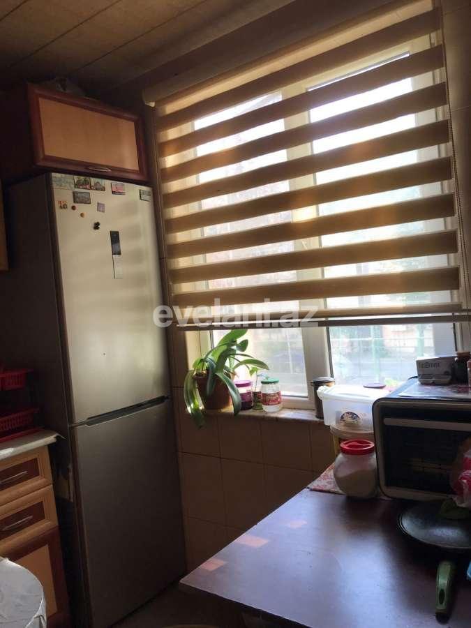 Satılır, köhnə tikili, 2 otaqlı, 45 m², Bakı, Binəqədi r, 7-ci mikrorayon q, Dərnəgül m.