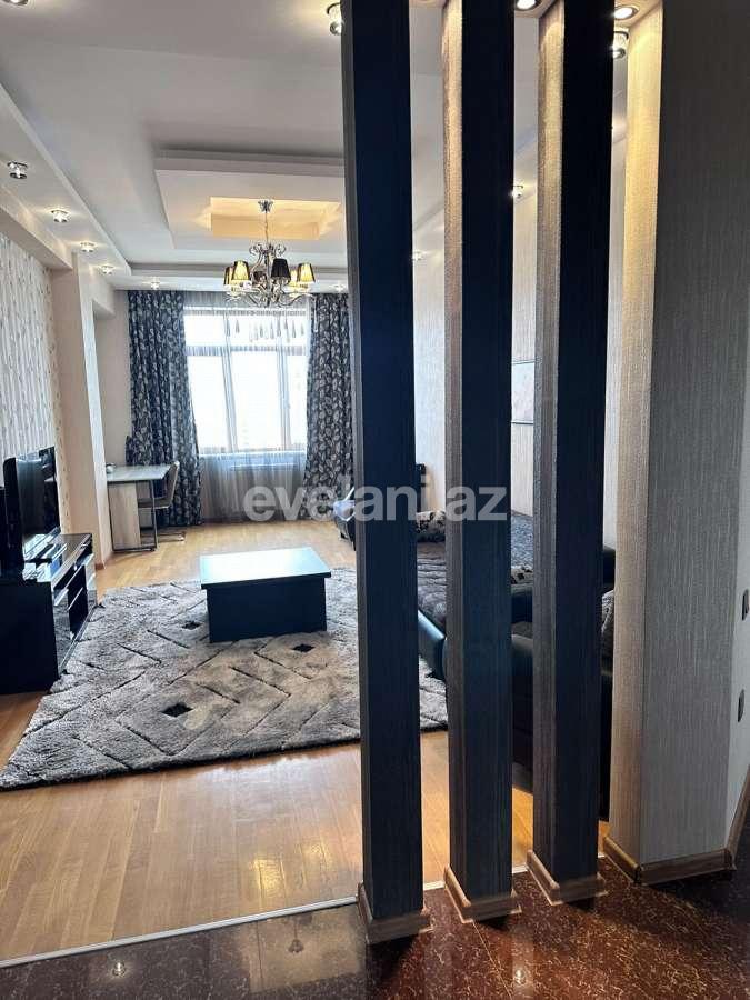 Kirayə verilir, yeni tikili, 2 otaqlı, 100 m², Bakı, Səbail r, Sahil m.