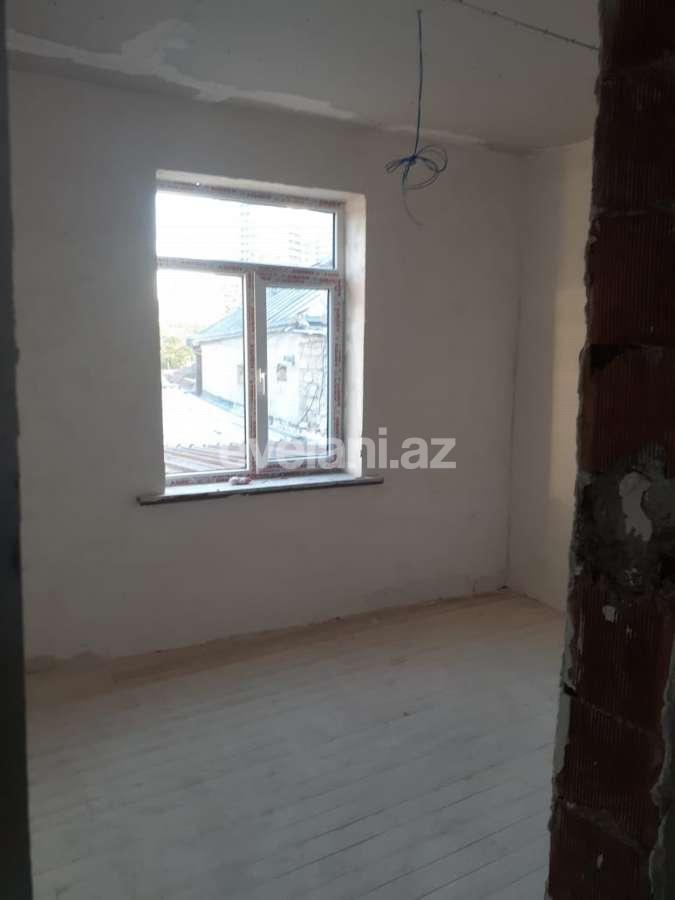 Satılır, həyət evi / bağ, 3 otaqlı, 120 m², Bakı, Xətai r, Ağ şəhər q, Şah İsmayıl Xətai m.