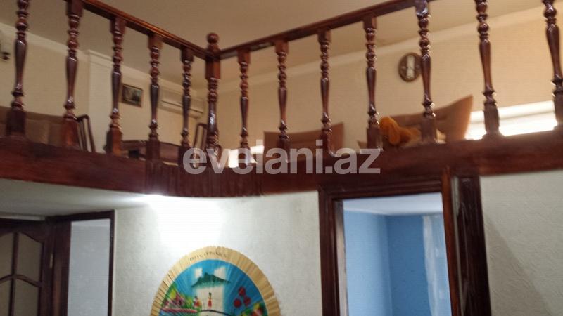 Kirayə verilir, köhnə tikili, 3 otaqlı, 70 m², Bakı, Səbail r, Sahil m.