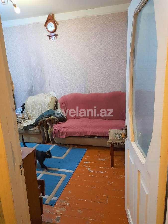Satılır, köhnə tikili, 2 otaqlı, 46 m², Bakı, Nəsimi r, Memar Əcəmi m.
