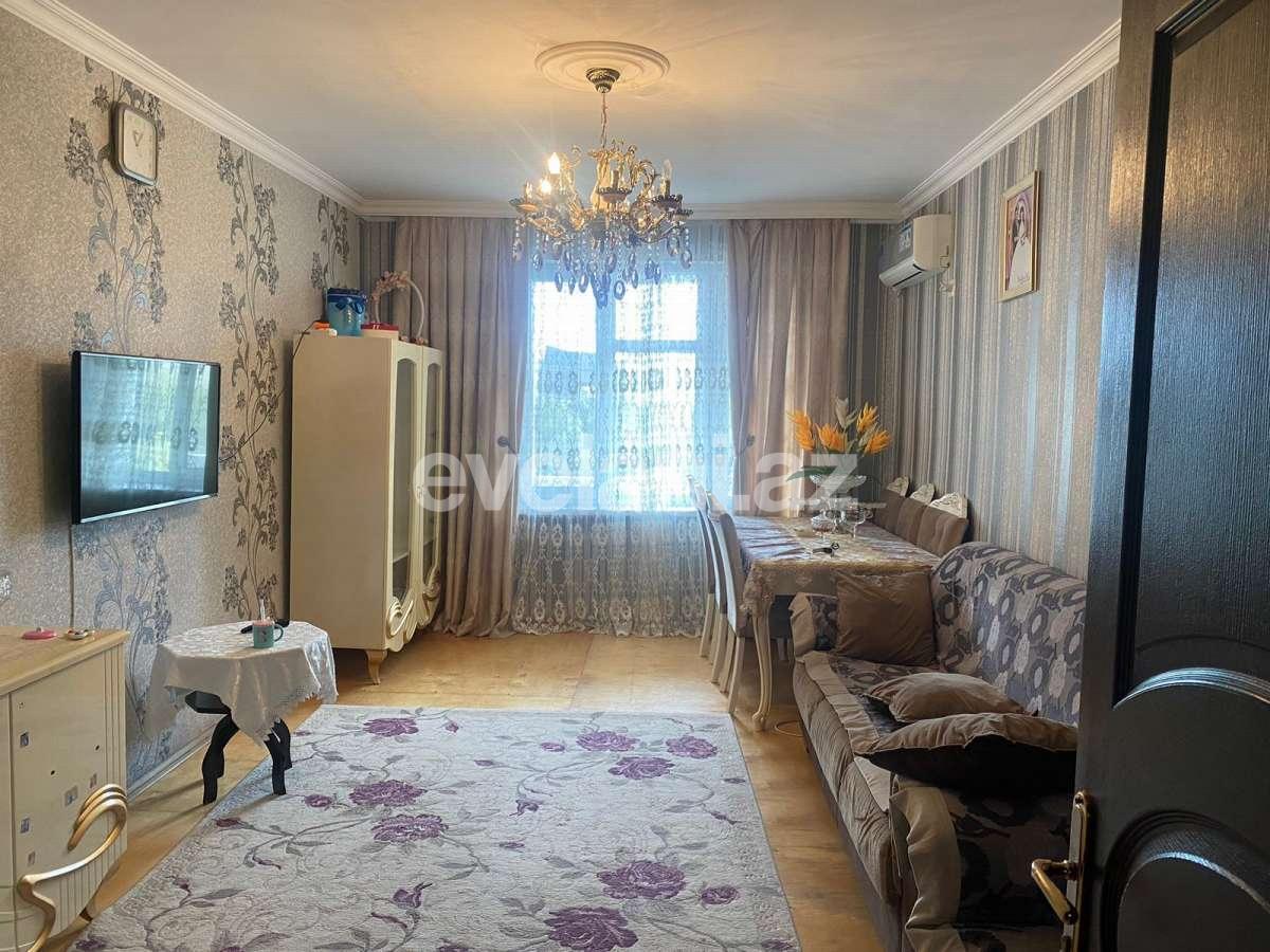 Satılır, köhnə tikili, 3 otaqlı, 82 m², Bakı, Nizami r, Neftçilər m.