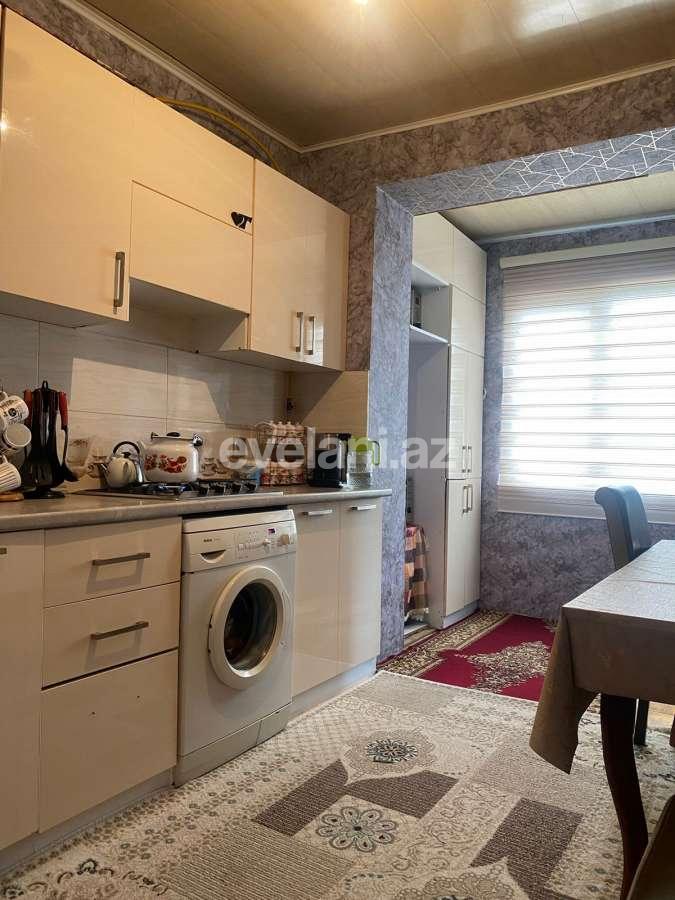 Satılır, köhnə tikili, 3 otaqlı, 82 m², Bakı, Nizami r, Neftçilər m.