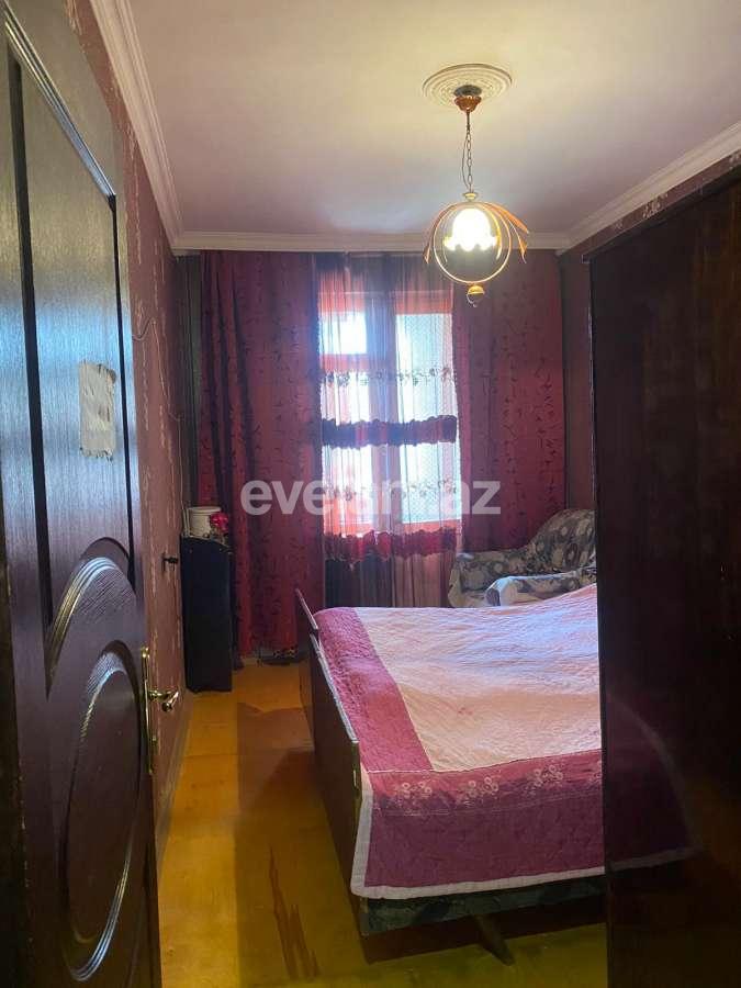 Satılır, köhnə tikili, 3 otaqlı, 82 m², Bakı, Nizami r, Neftçilər m.