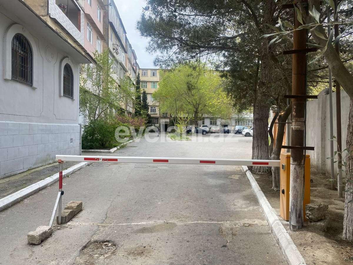 Satılır, köhnə tikili, 3 otaqlı, 82 m², Bakı, Nizami r, Neftçilər m.