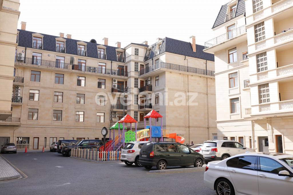 Сдаётся, новостройка, 4-комнаты, 142 m², Баку, Хатаинский r, Аг шехер p, Шах Исмаил Хатаи m.