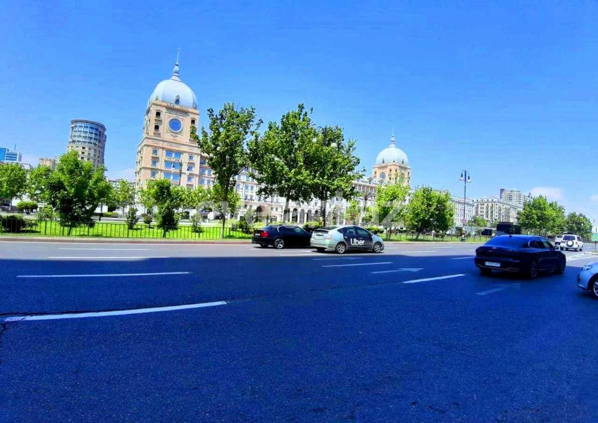 Продаётся, вторичка, 3-комнаты, 140 m², Баку, Насиминский r, Сахил m.