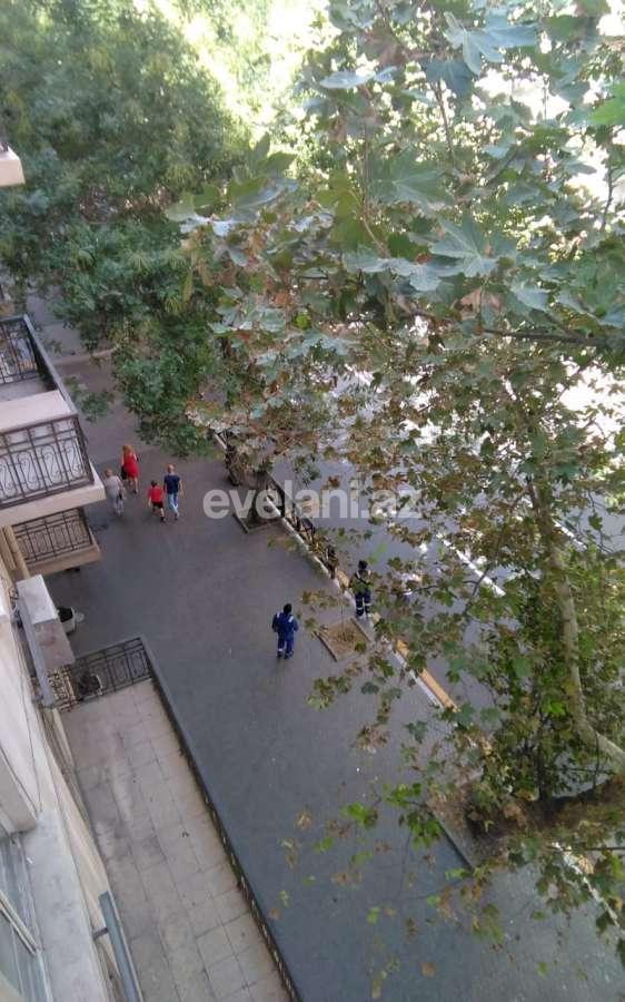 Satılır, köhnə tikili, 2 otaqlı, 59.98 m², Bakı, Səbail r, İçəri Şəhər m.