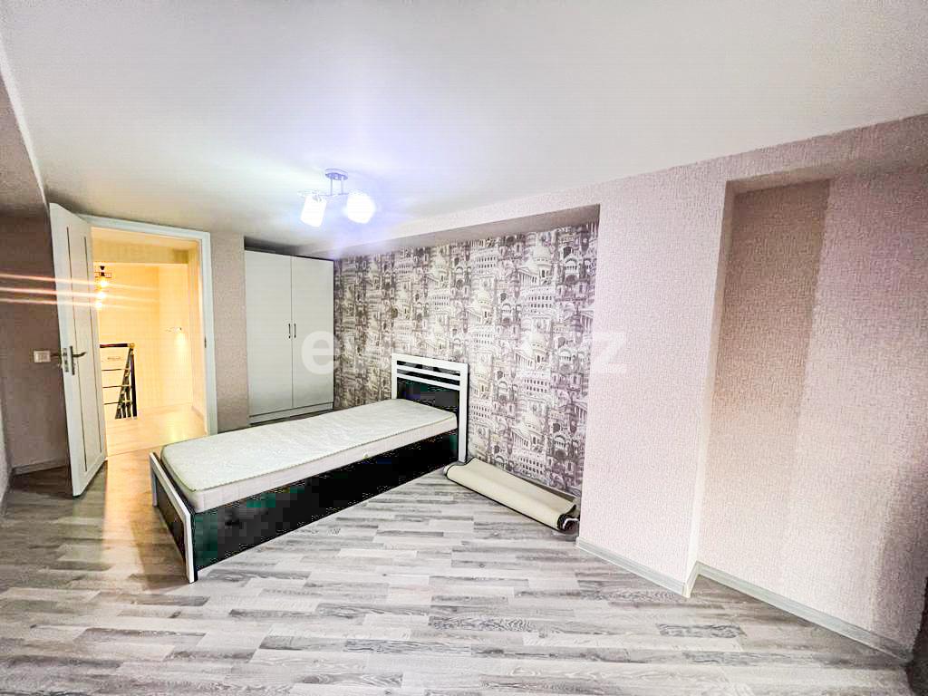 Rent, new building, 3 room, 120 m², Baku, Nizami r, Neftchilar m.