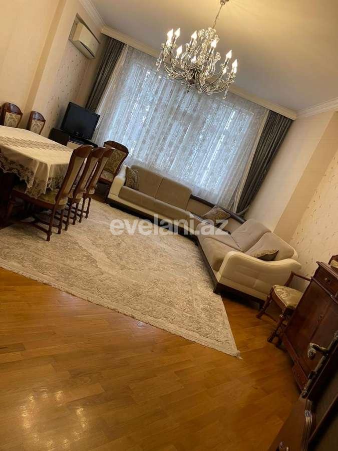 Сдаётся, новостройка, 3-комнаты, 140 m², Баку, Бинагадинский r, 8-й микрорайон p.