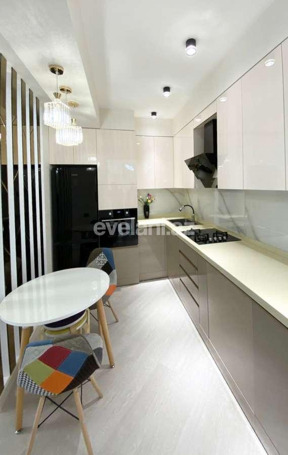 Satılır, yeni tikili, 3 otaqlı, 90 m², Bakı, Xətai r.