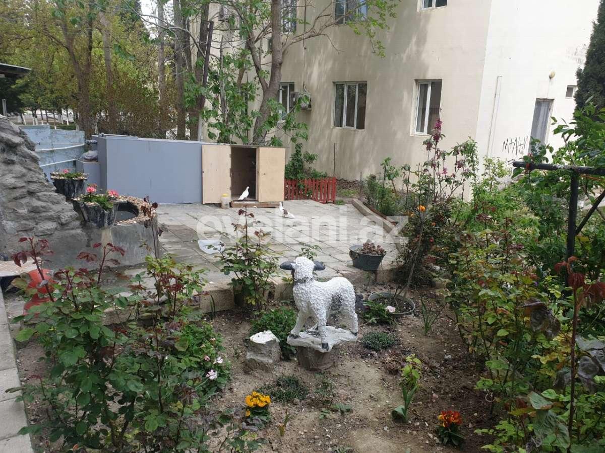Satılır, köhnə tikili, 4 otaqlı, 90 m², Bakı, Sabunçu r, Bakıxanov q.