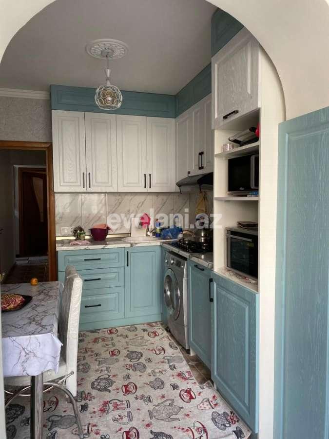 Satılır, köhnə tikili, 4 otaqlı, 90 m², Bakı, Sabunçu r, Bakıxanov q.