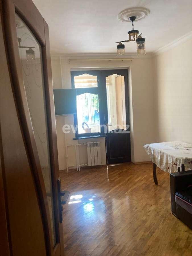 Satılır, köhnə tikili, 4 otaqlı, 90 m², Bakı, Sabunçu r, Bakıxanov q.