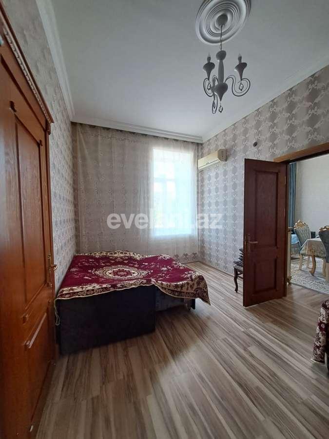Satılır, köhnə tikili, 5 otaqlı, 117 m², Bakı, Səbail r, Sahil m.