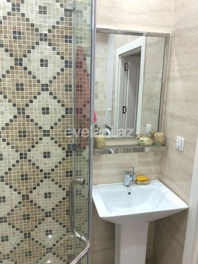 Kirayə verilir, yeni tikili, 2 otaqlı, 70 m², Bakı, Xətai r, Şah İsmayıl Xətai m.