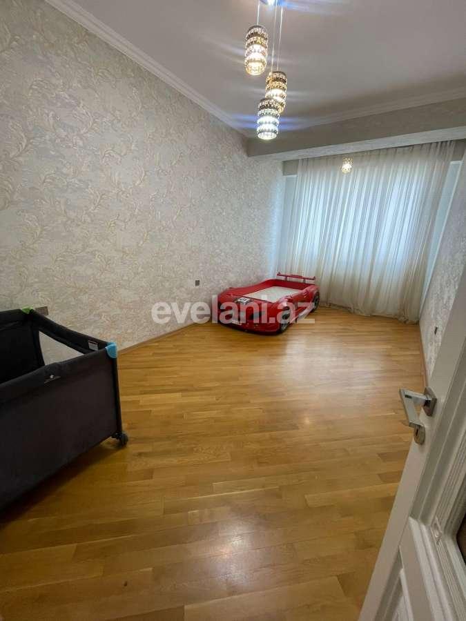 Kirayə verilir, yeni tikili, 3 otaqlı, 130 m², Bakı, Binəqədi r, Azadlıq prospekti m.