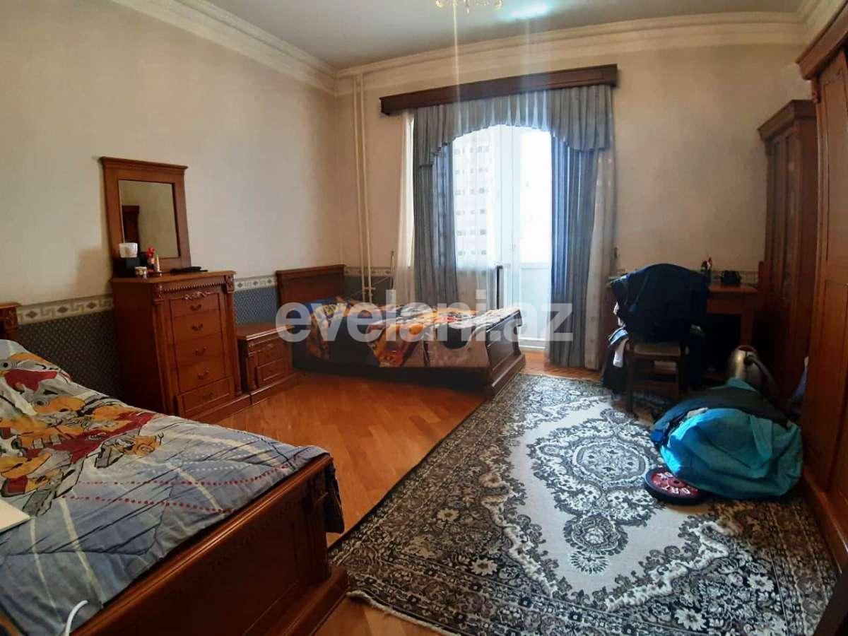 Satılır, yeni tikili, 3 otaqlı, 140 m², Bakı, Yasamal r, Elmlər Akademiyası m.