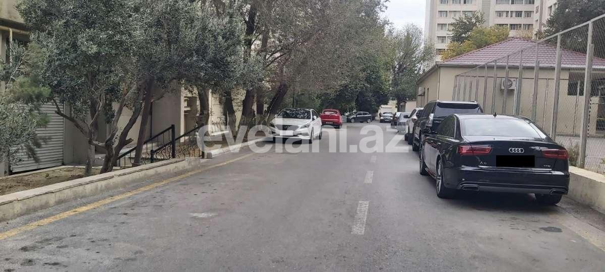 Satılır, qaraj, 37 m², Bakı, Səbail r, İçəri Şəhər m.