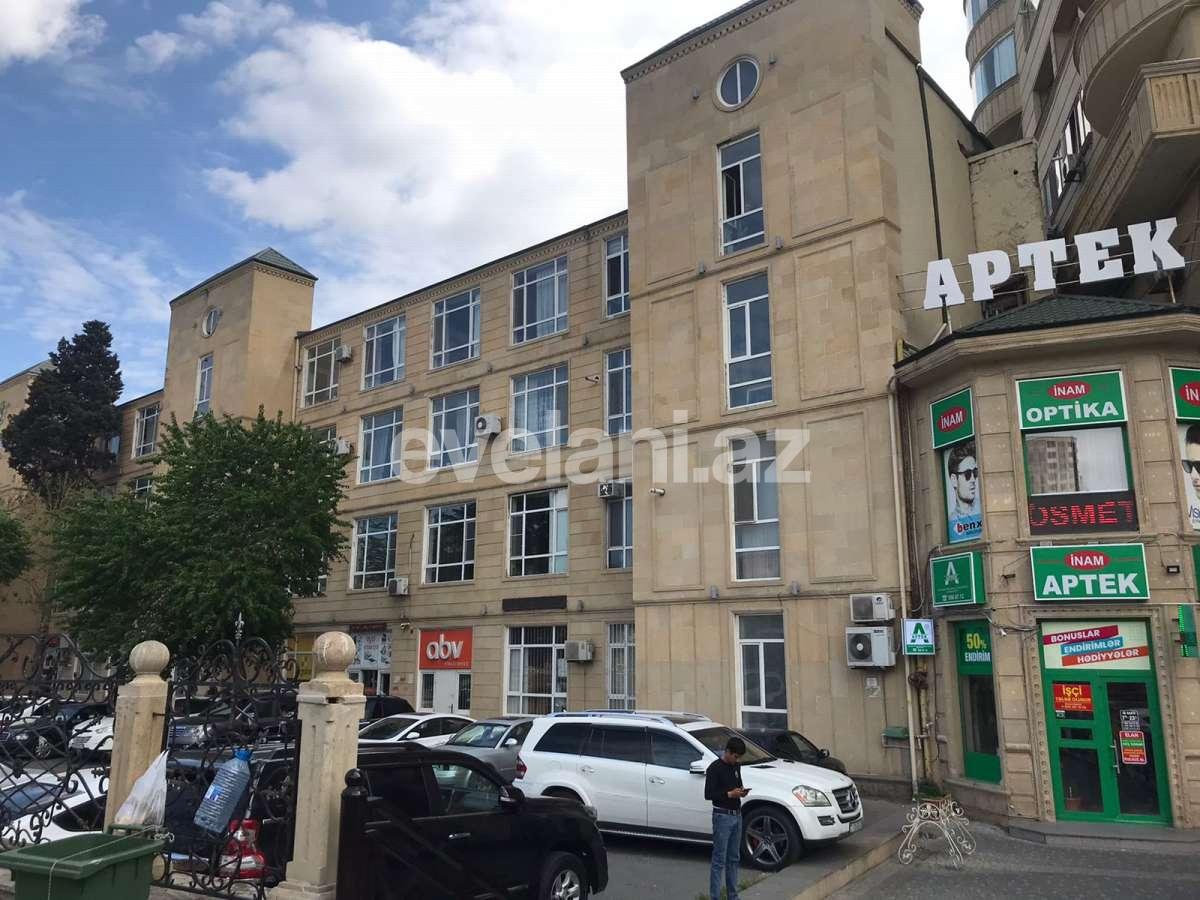 Kirayə verilir, köhnə tikili, 2 otaqlı, 65 m², Bakı, Nəsimi r, 28 may m.