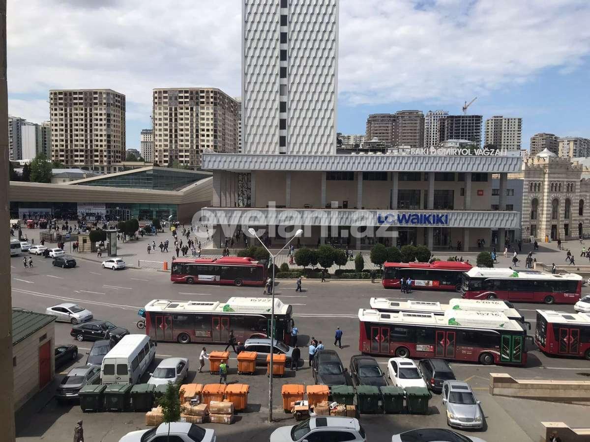 Kirayə verilir, köhnə tikili, 2 otaqlı, 65 m², Bakı, Nəsimi r, 28 may m.