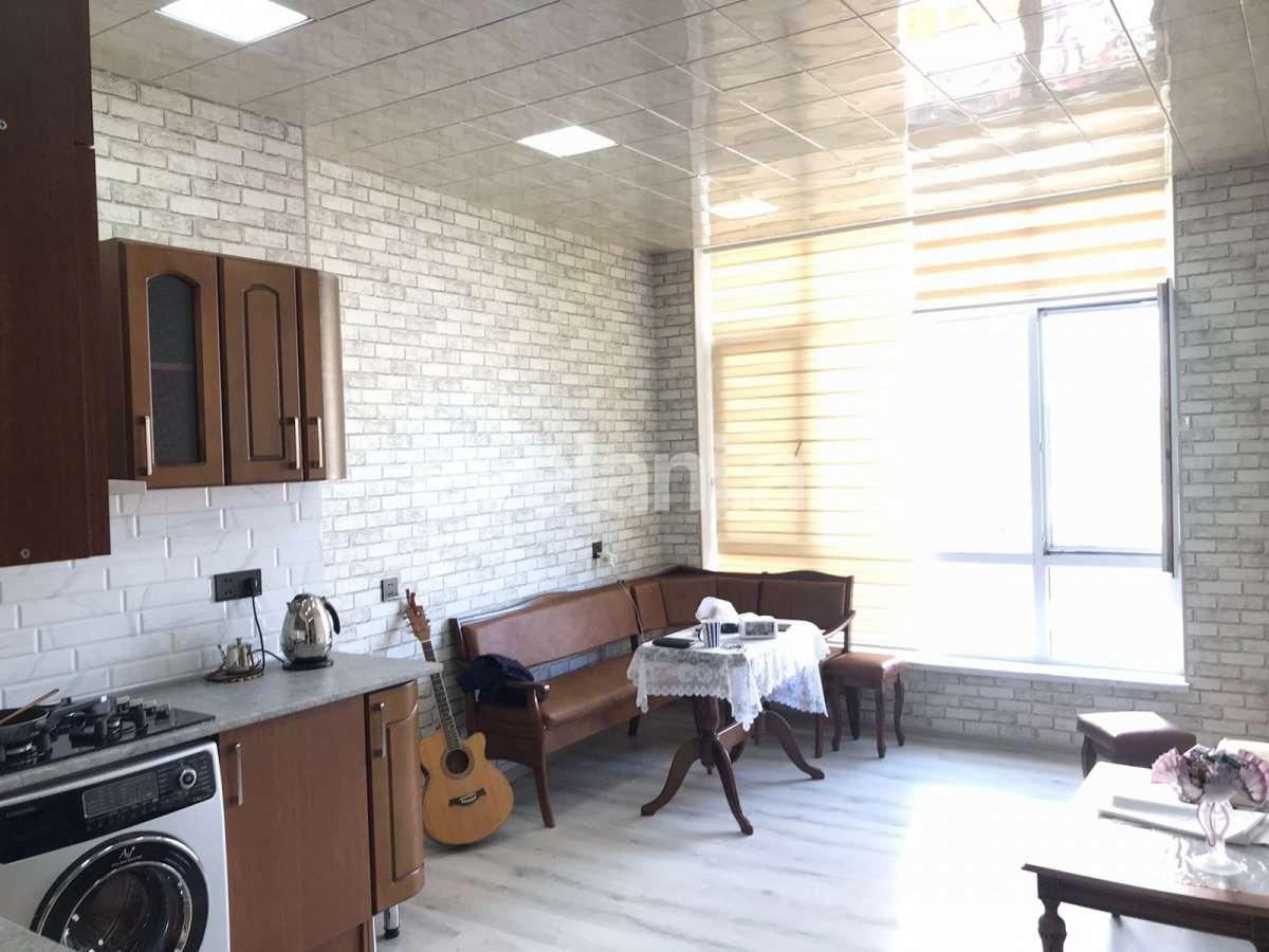Kirayə verilir, köhnə tikili, 2 otaqlı, 65 m², Bakı, Nəsimi r, 28 may m.