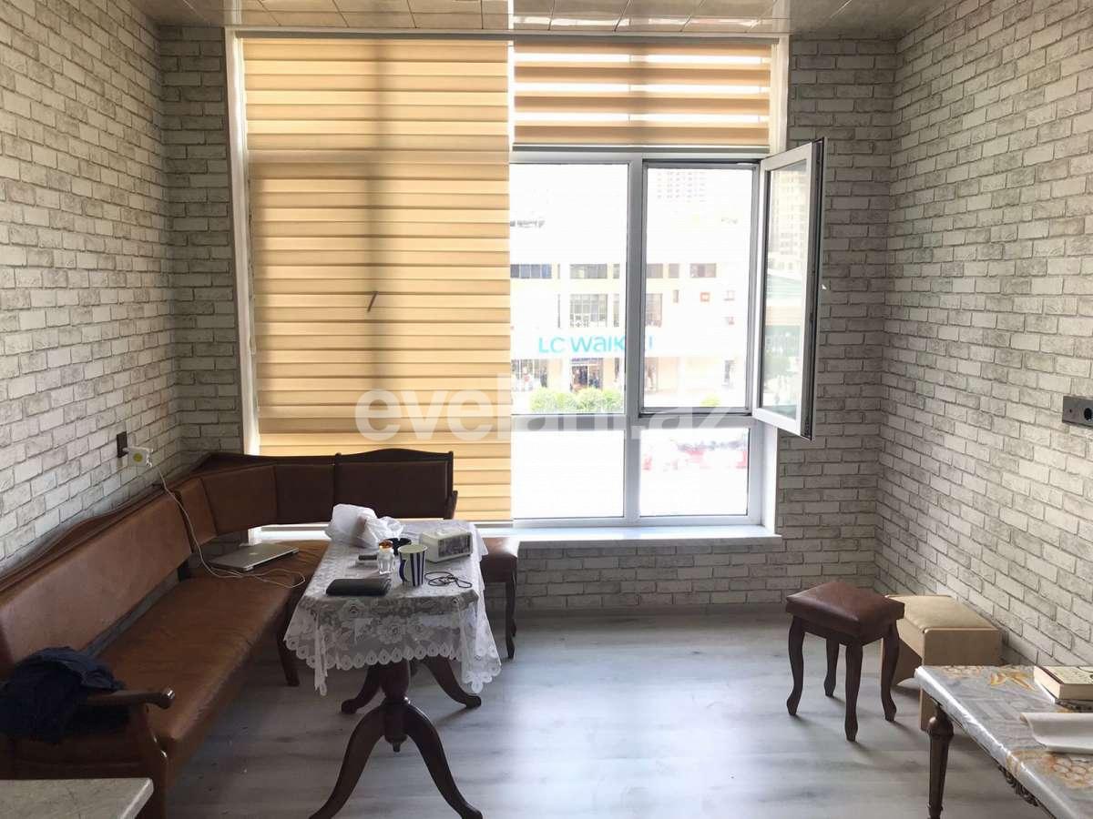 Kirayə verilir, köhnə tikili, 2 otaqlı, 65 m², Bakı, Nəsimi r, 28 may m.