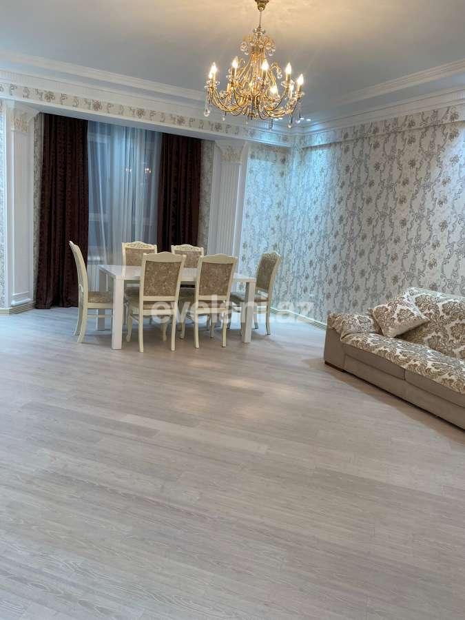 Kirayə verilir, yeni tikili, 3 otaqlı, 150 m², Bakı, Səbail r, Badamdar q, İçəri Şəhər m.