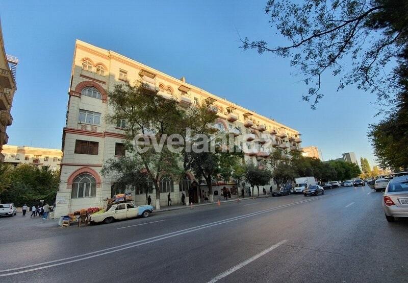 Rent, old building, 3 room, 72 m², Baku, Narimanov r, Nariman Narimanov m.