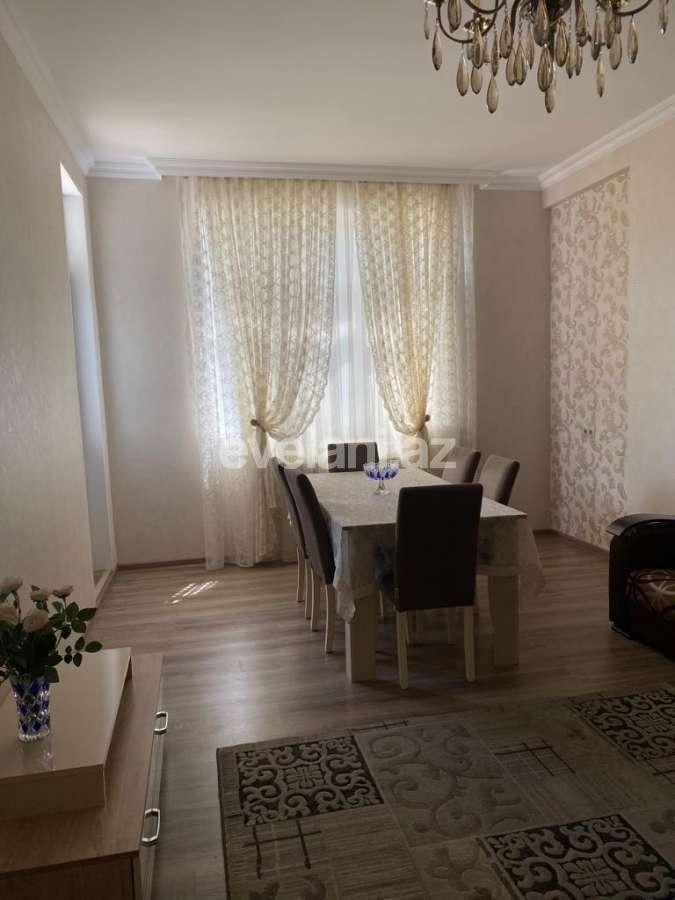Kirayə verilir, yeni tikili, 3 otaqlı, 125 m², Bakı, Binəqədi r, 9-cu mikrorayon q, Memar Əcəmi m.