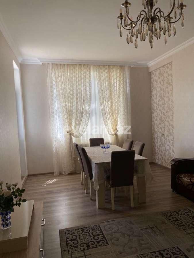 Kirayə verilir, yeni tikili, 3 otaqlı, 125 m², Bakı, Binəqədi r, 9-cu mikrorayon q, Memar Əcəmi m.