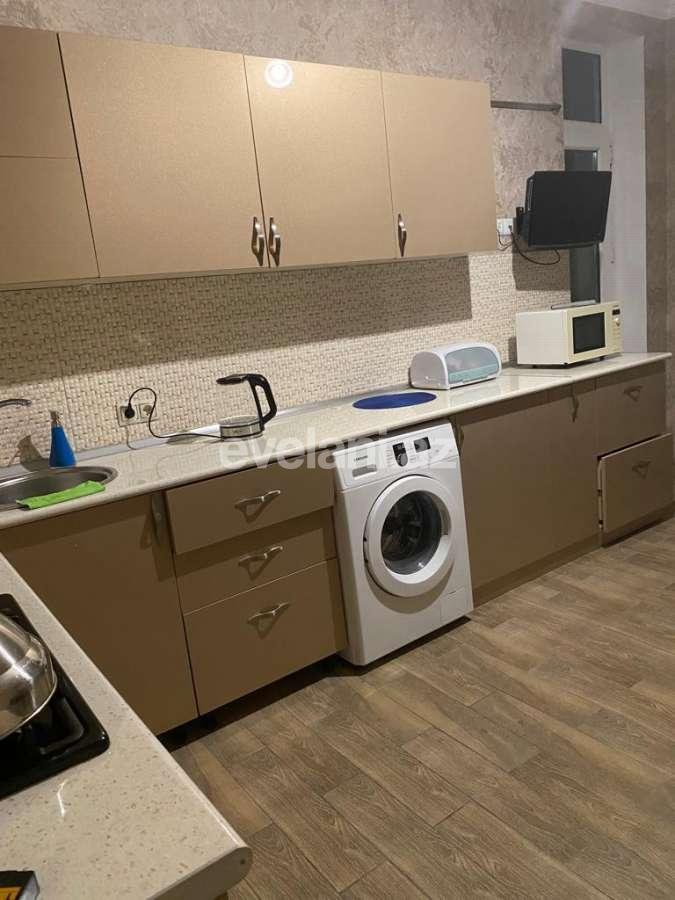 Kirayə verilir, yeni tikili, 3 otaqlı, 125 m², Bakı, Binəqədi r, 9-cu mikrorayon q, Memar Əcəmi m.