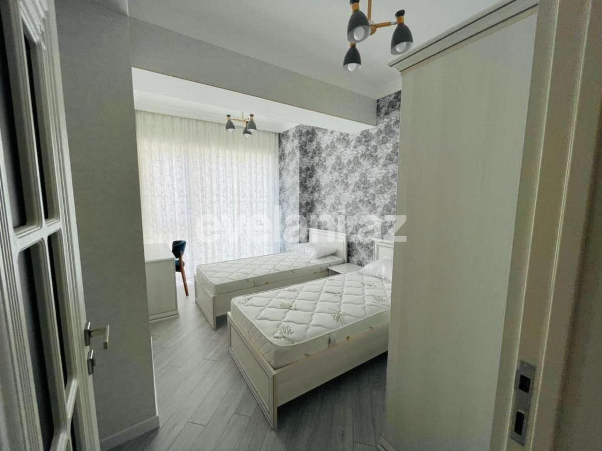 Rent, new building, 4 room, 186 m², Baku, Khatai r, Shah Ismail Khatai m.