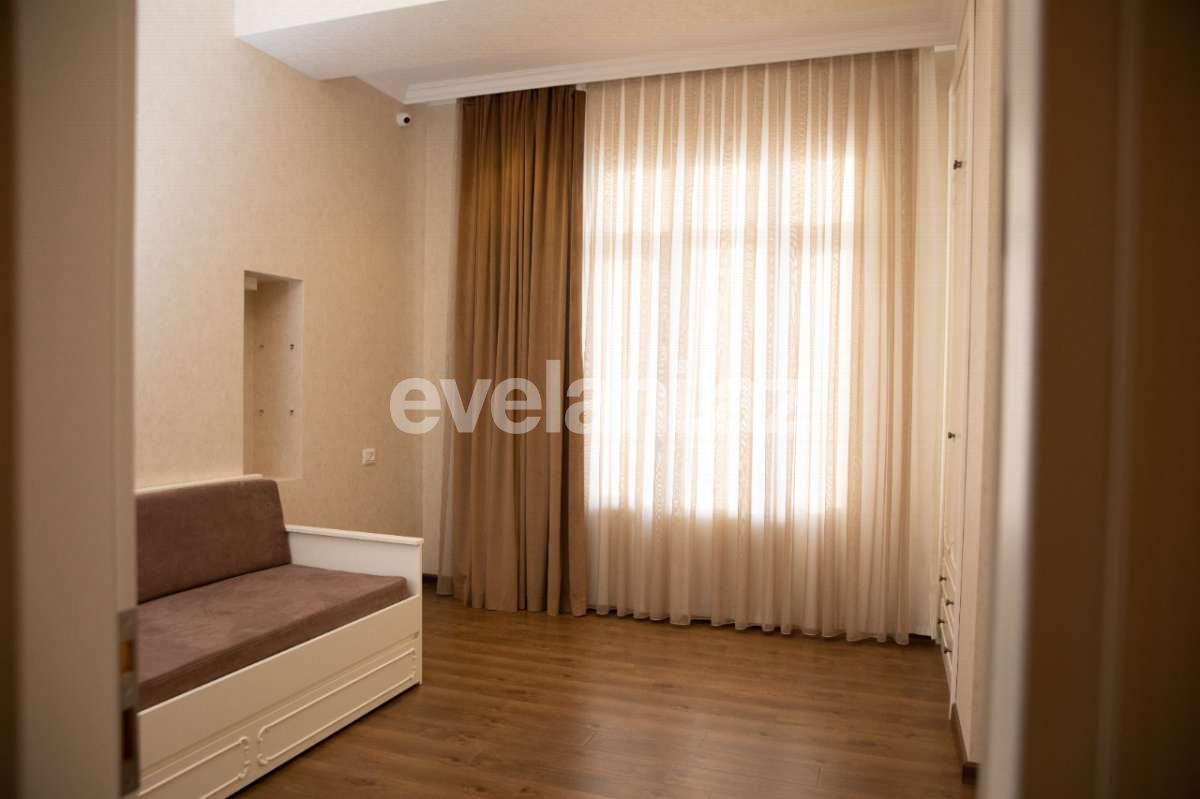 Rent, new building, 4 room, 210 m², Baku, Khatai r, Shah Ismail Khatai m.