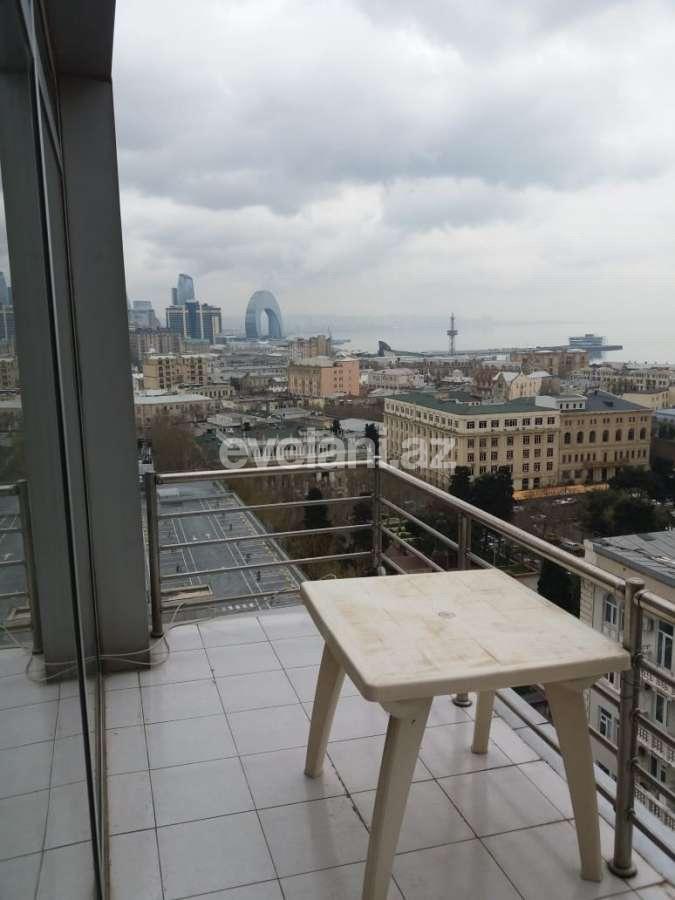 Rent, new building, 3 room, 143 m², Baku, Sabail r, Icheri Sheher m.