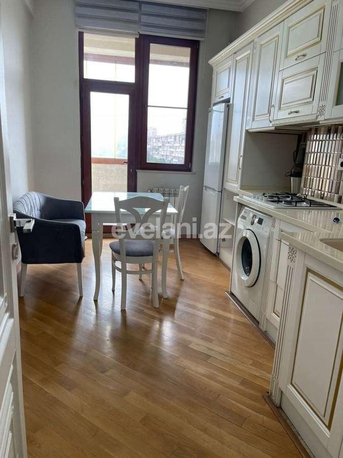 Rent, new building, 3 room, 131 m², Baku, Binagadi r, 8-th microdistrict d, Azadlig prospekti m.