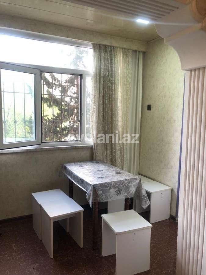 Satılır, köhnə tikili, 4 otaqlı, 120 m², Bakı, Xətai r, Əhmədli m.