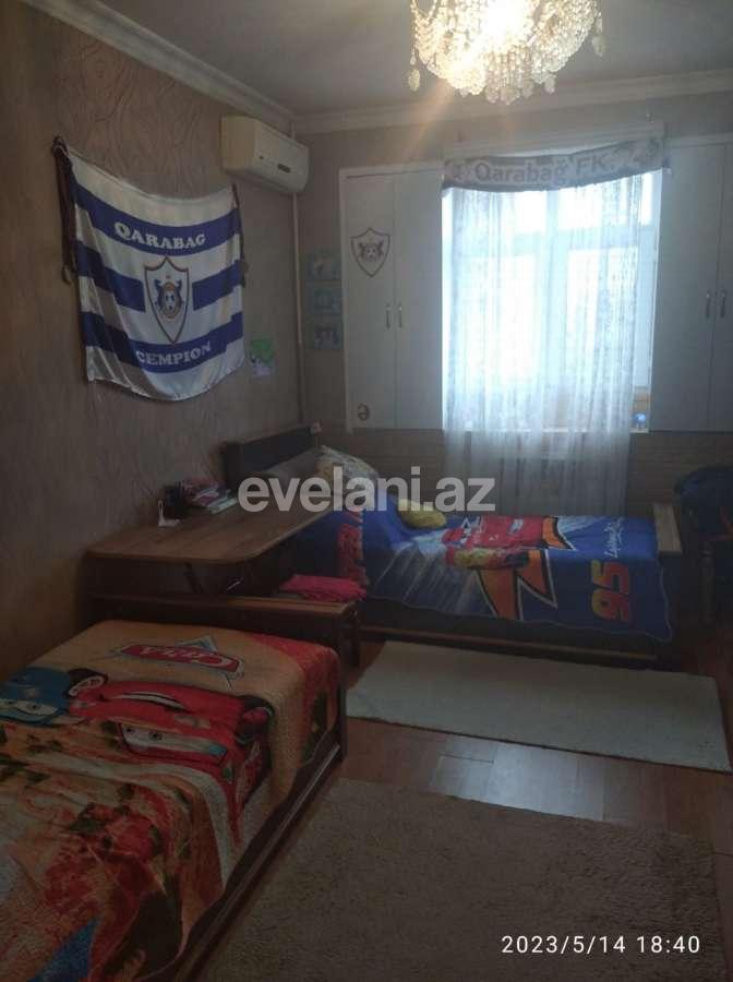 Satılır, köhnə tikili, 3 otaqlı, 73 m², Bakı, Suraxanı r.