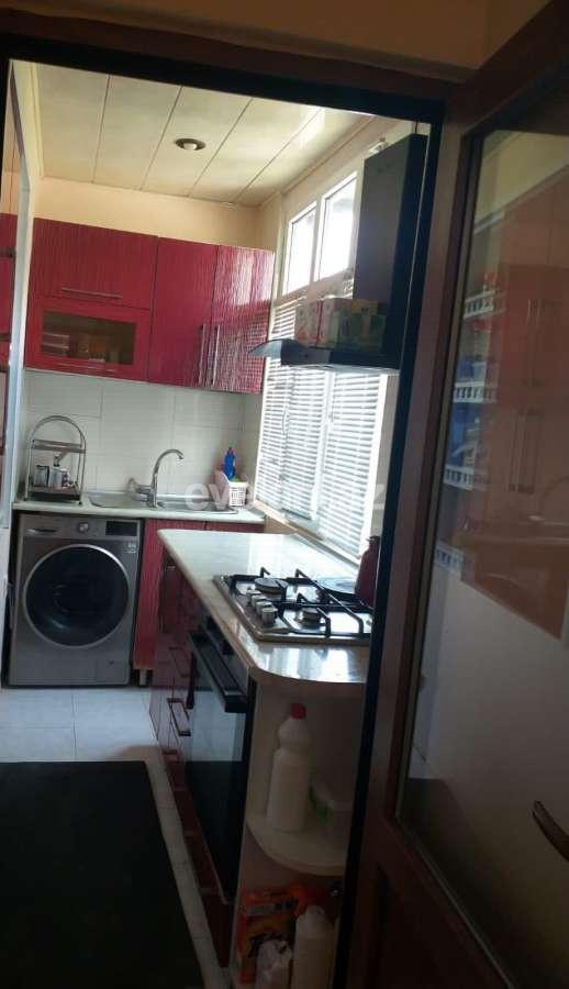 Satılır, köhnə tikili, 3 otaqlı, 59 m², Bakı, Xətai r.