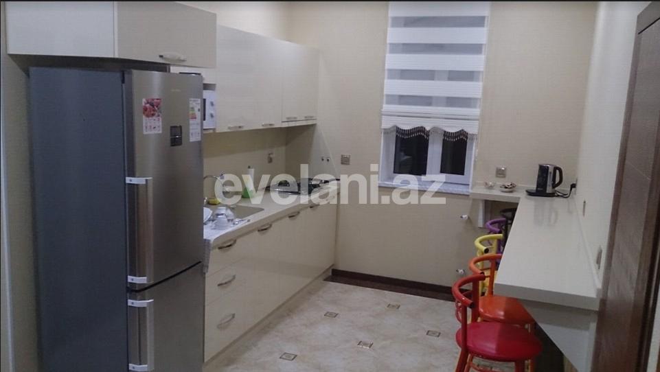 Rent, old building, 1 room, 30 m², Baku, Yasamal r, Inshaatchilar m.