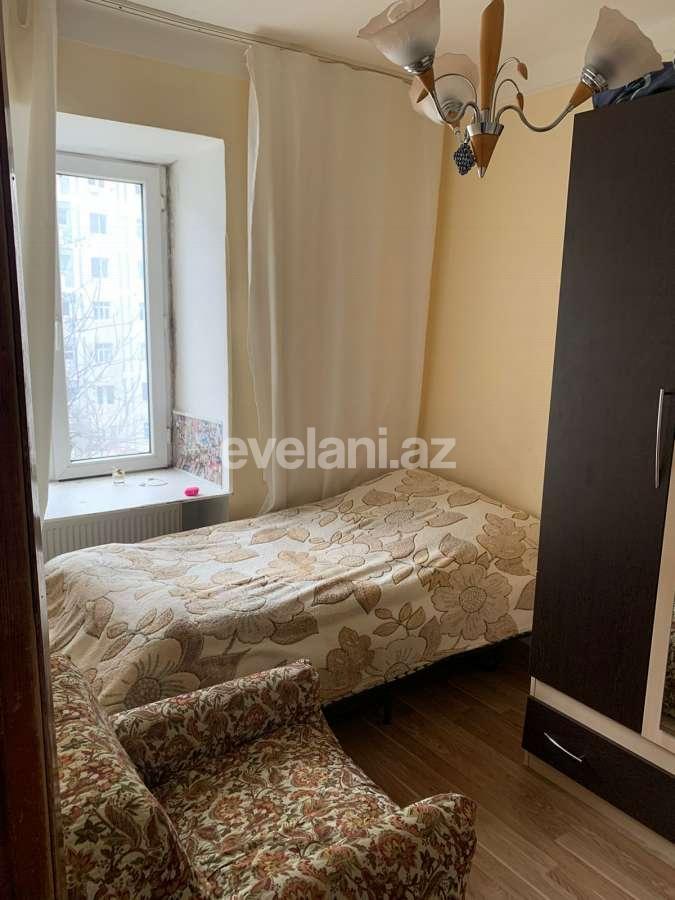 Satılır, köhnə tikili, 3 otaqlı, 80 m², Bakı, Nəsimi r, 4-cü mikrorayon q, Memar Əcəmi m.