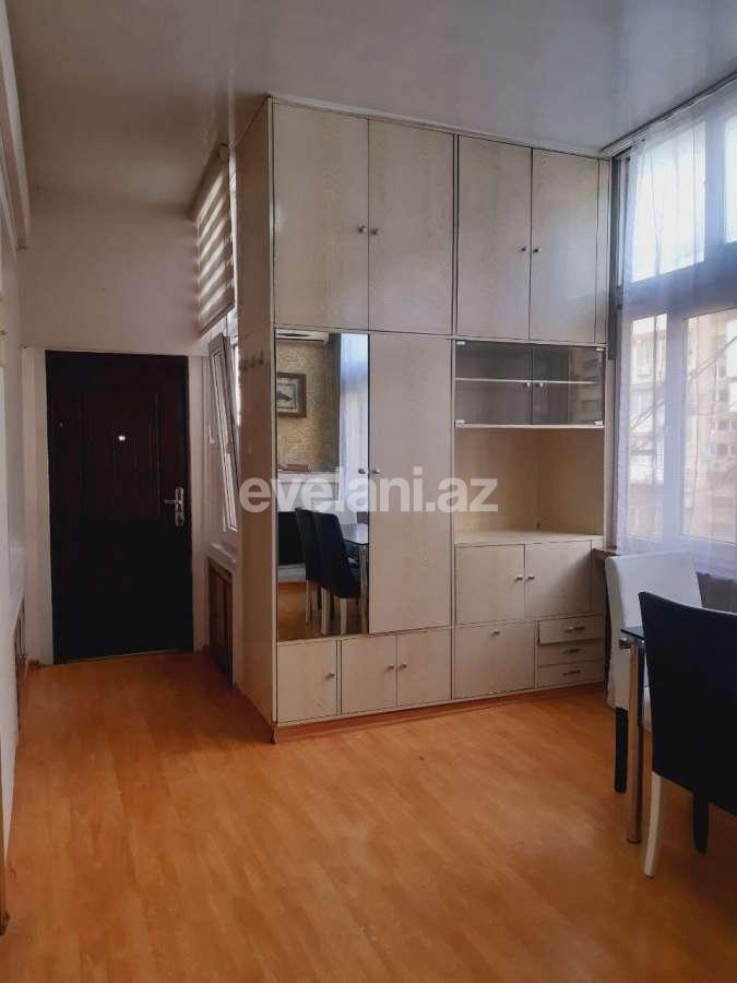 Kirayə verilir, köhnə tikili, 4 otaqlı, 105 m², Bakı, Səbail r, Sahil m.