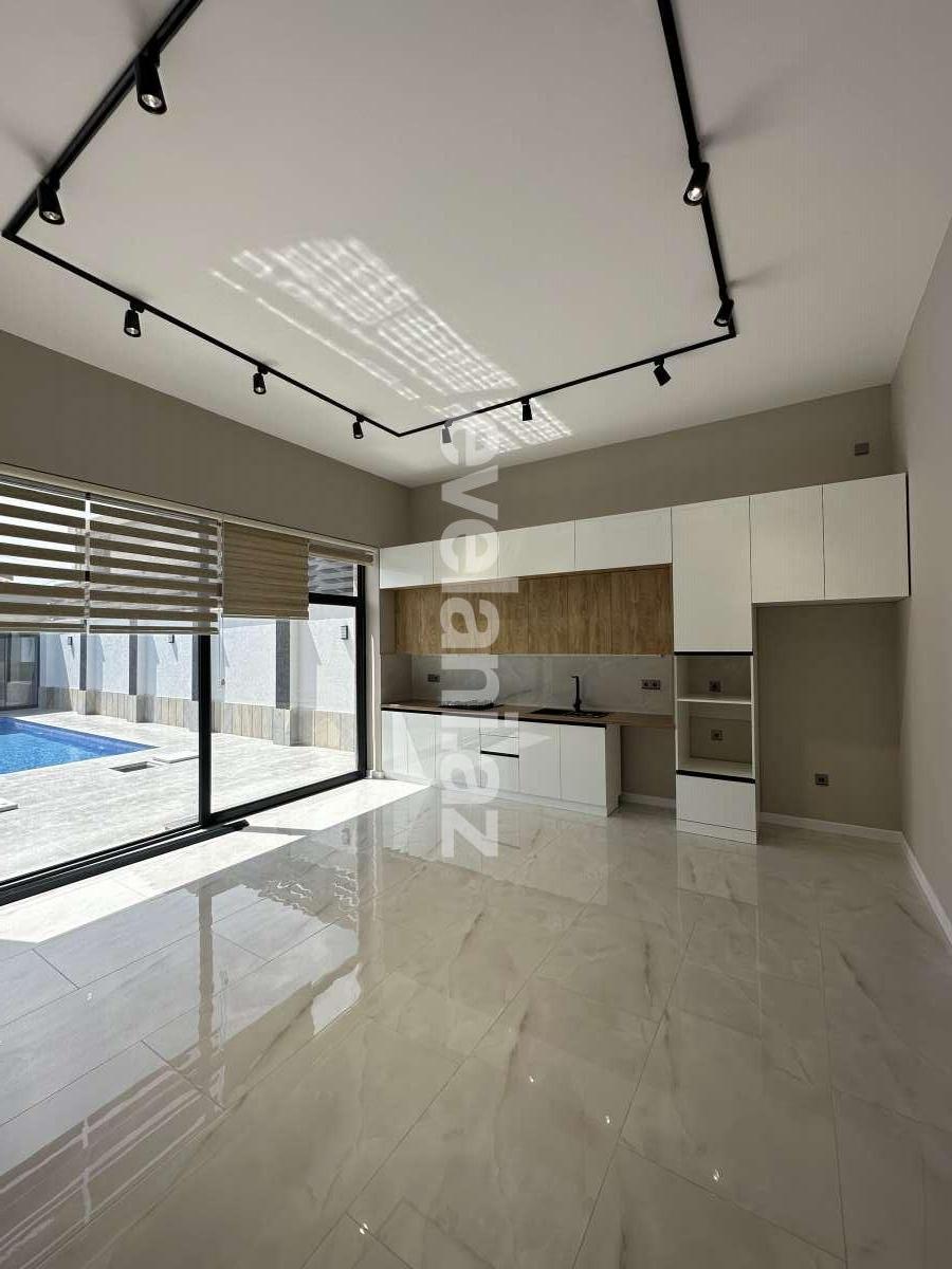 Satılır, həyət evi / bağ, 3 otaqlı, 250 m², Bakı, Xəzər r, Mərdəkan q, Koroğlu m.