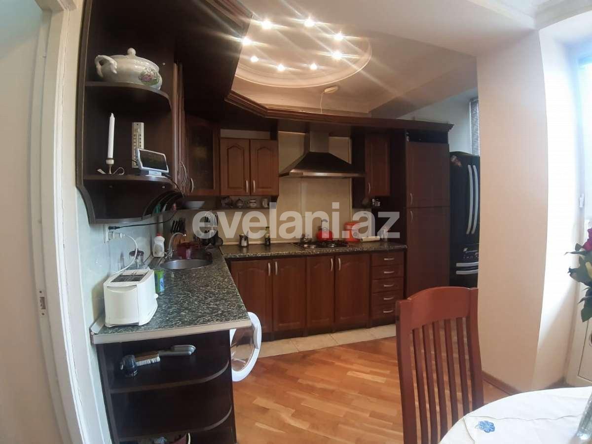 Sale, old building, 3 room, 86 m², Baku, Sabail r, Icheri Sheher m.