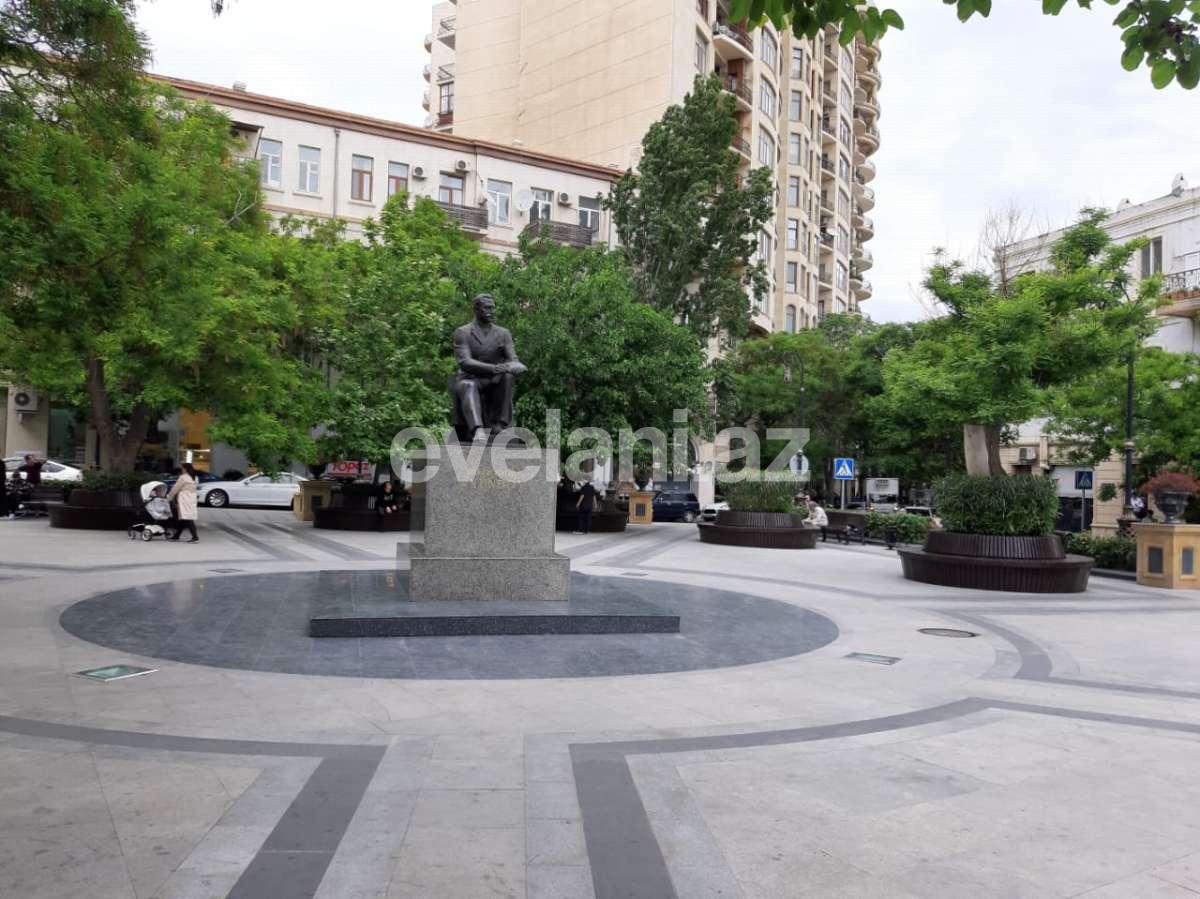 Sale, old building, 3 room, 86 m², Baku, Sabail r, Icheri Sheher m.