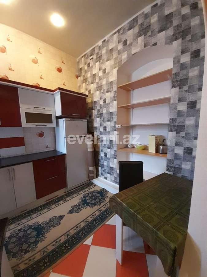 Kirayə verilir, köhnə tikili, 3 otaqlı, 85 m², Bakı, Səbail r.